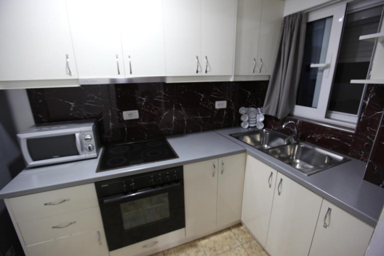 Kuburi Hotel Εξαμίλιο Εξωτερικό φωτογραφία