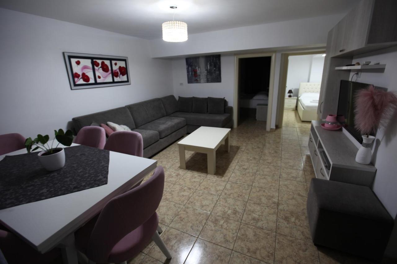 Kuburi Hotel Εξαμίλιο Εξωτερικό φωτογραφία