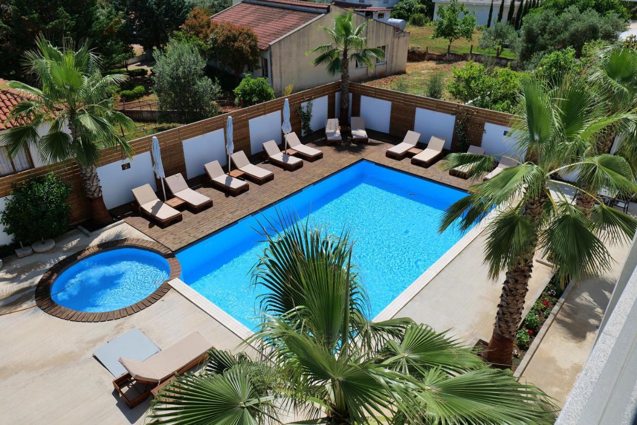 Kuburi Hotel Εξαμίλιο Εξωτερικό φωτογραφία