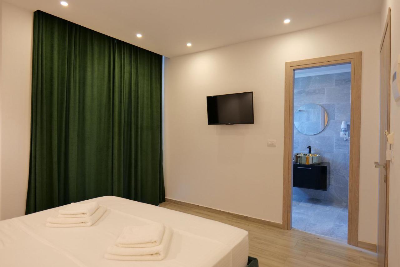 Kuburi Hotel Εξαμίλιο Εξωτερικό φωτογραφία