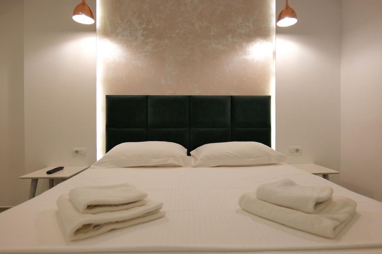 Kuburi Hotel Εξαμίλιο Εξωτερικό φωτογραφία