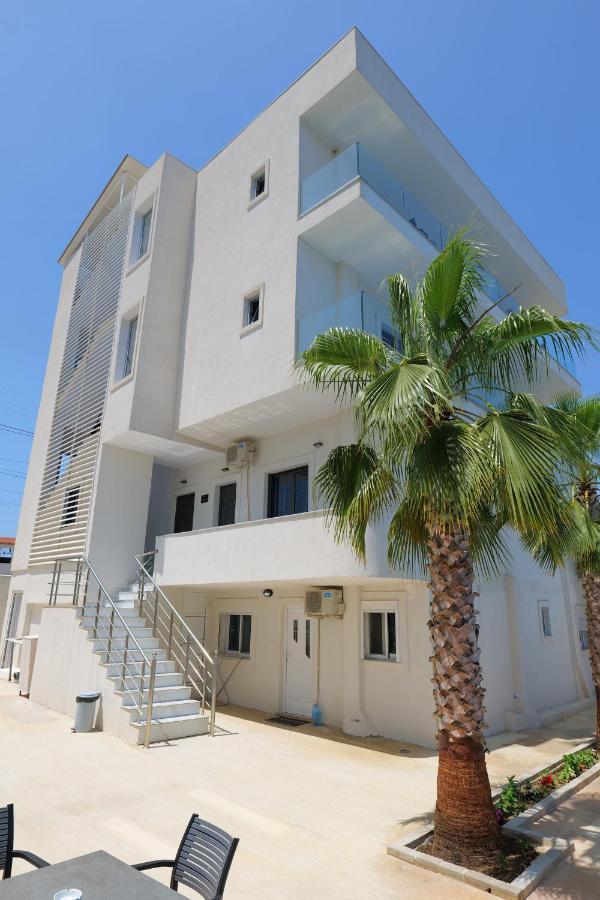 Kuburi Hotel Εξαμίλιο Εξωτερικό φωτογραφία