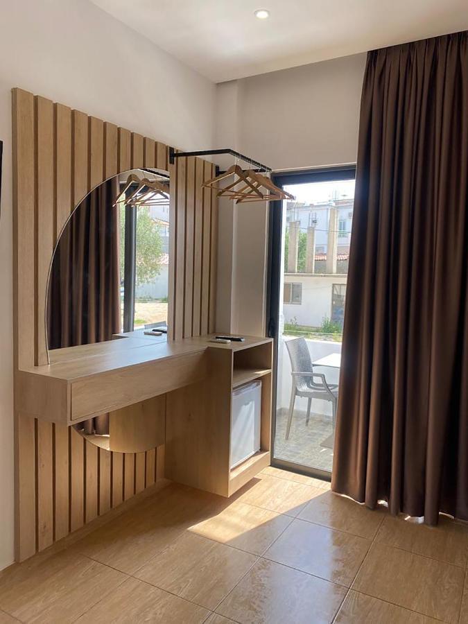 Kuburi Hotel Εξαμίλιο Εξωτερικό φωτογραφία