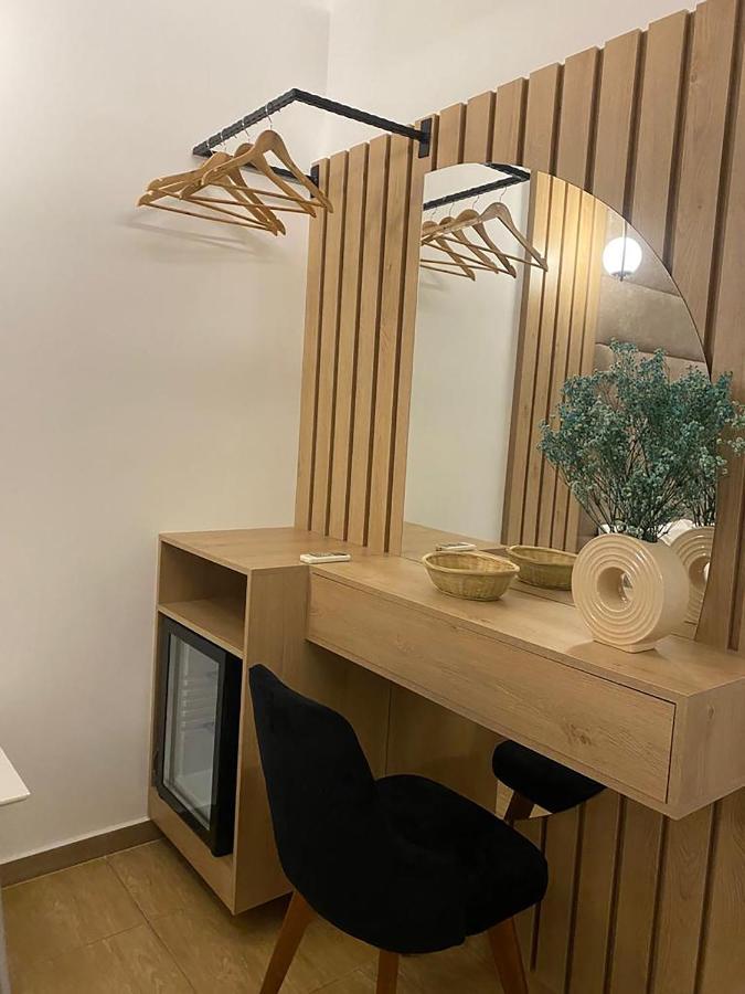 Kuburi Hotel Εξαμίλιο Εξωτερικό φωτογραφία