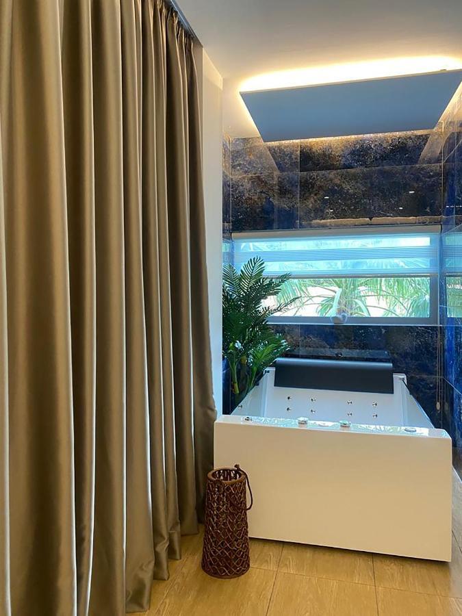 Kuburi Hotel Εξαμίλιο Εξωτερικό φωτογραφία