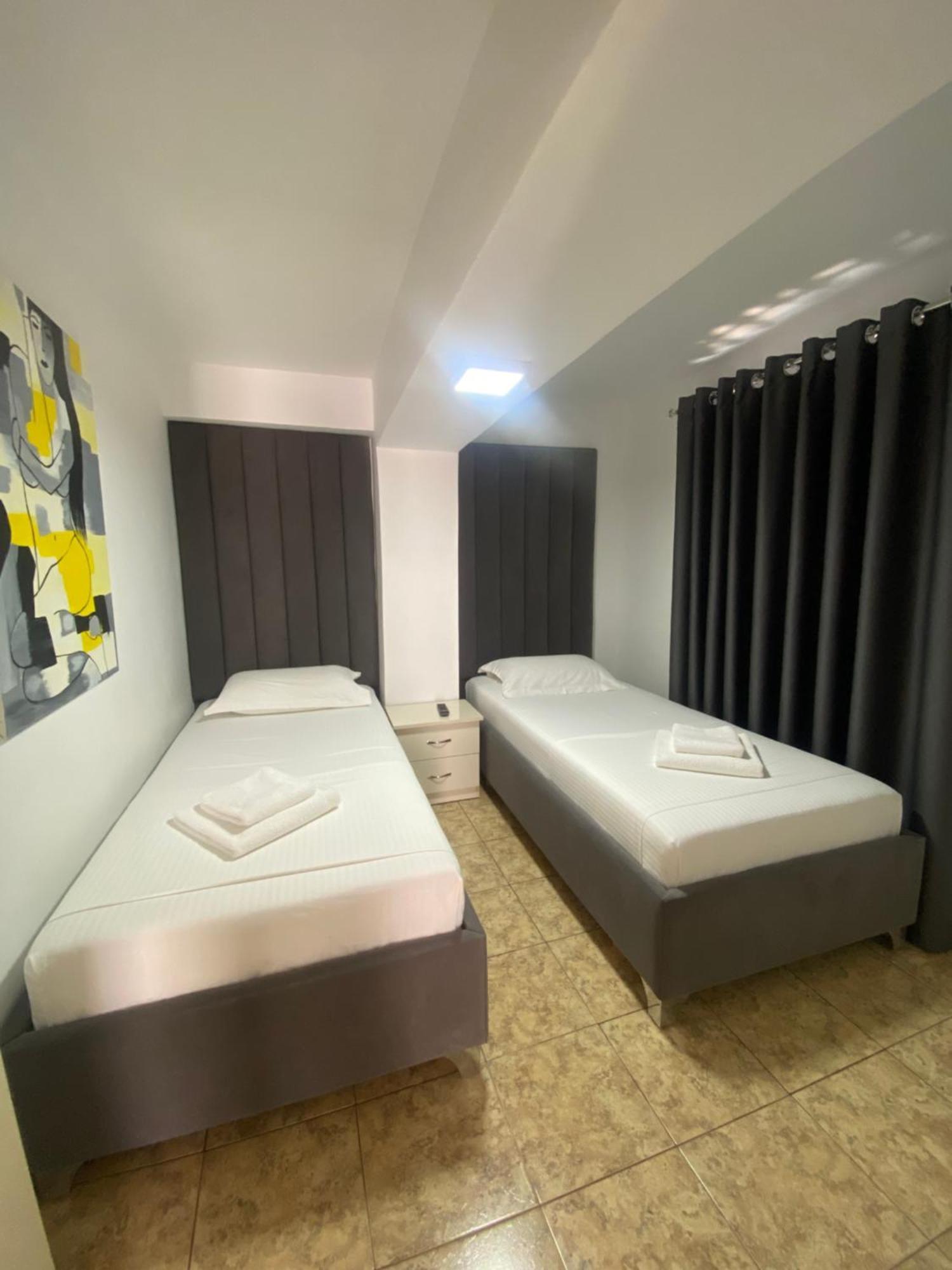 Kuburi Hotel Εξαμίλιο Εξωτερικό φωτογραφία