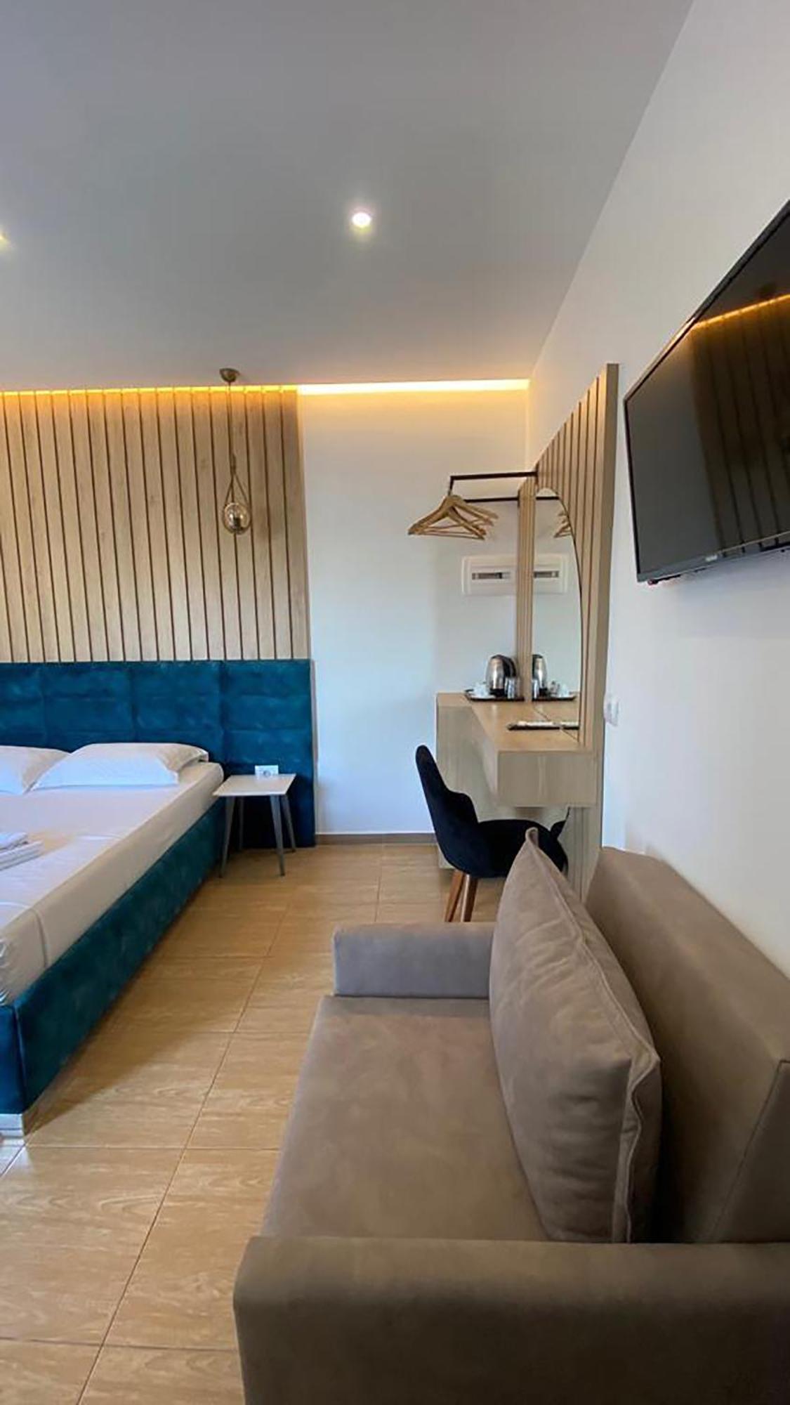 Kuburi Hotel Εξαμίλιο Εξωτερικό φωτογραφία